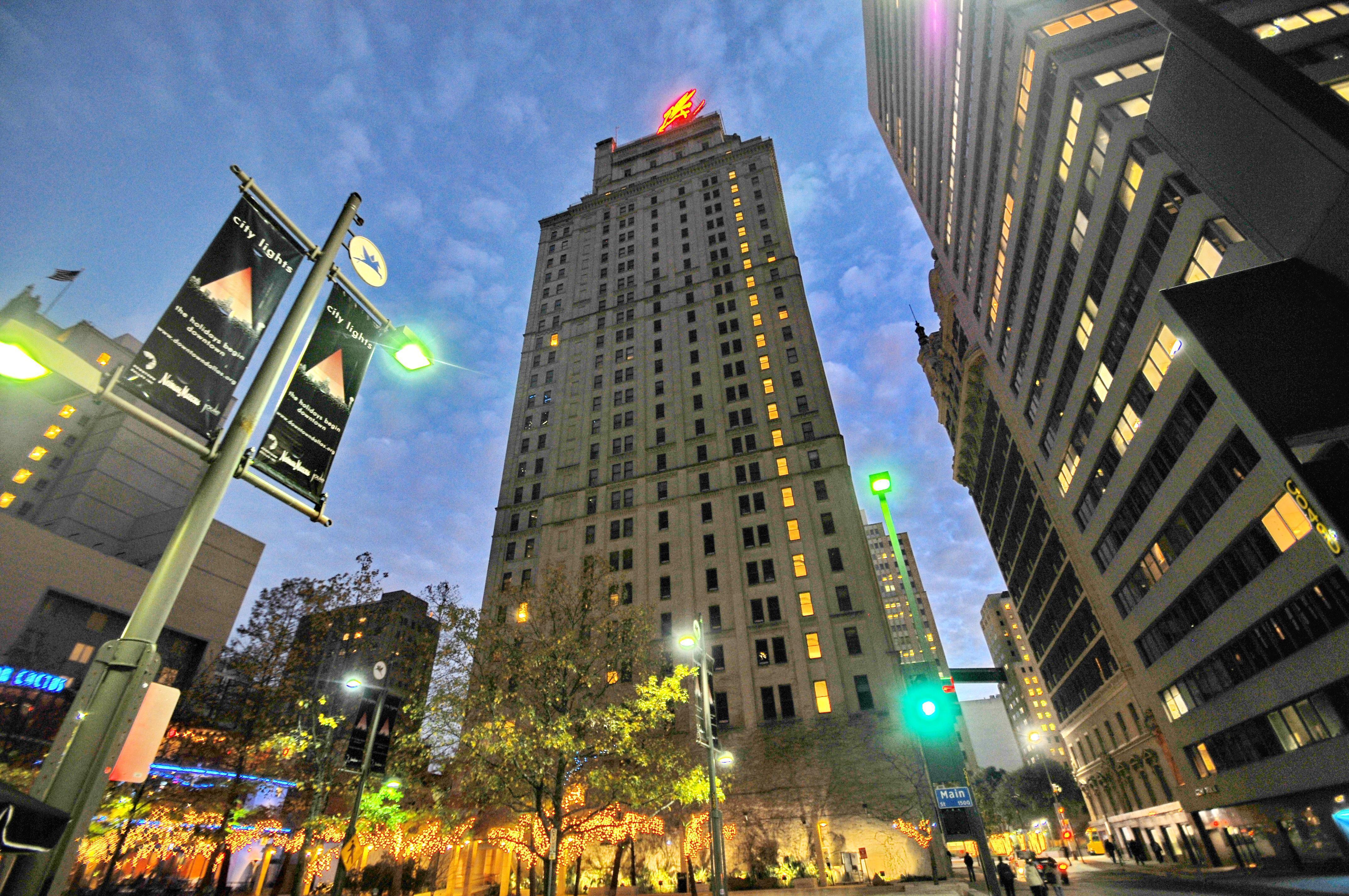 Magnolia Hotel Downtown Dallas Exterior photo